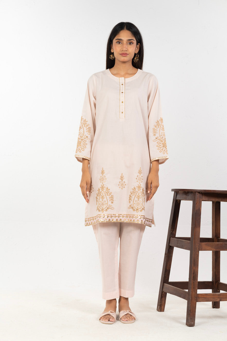 RTW | SHIRT & DUPATTA view 4