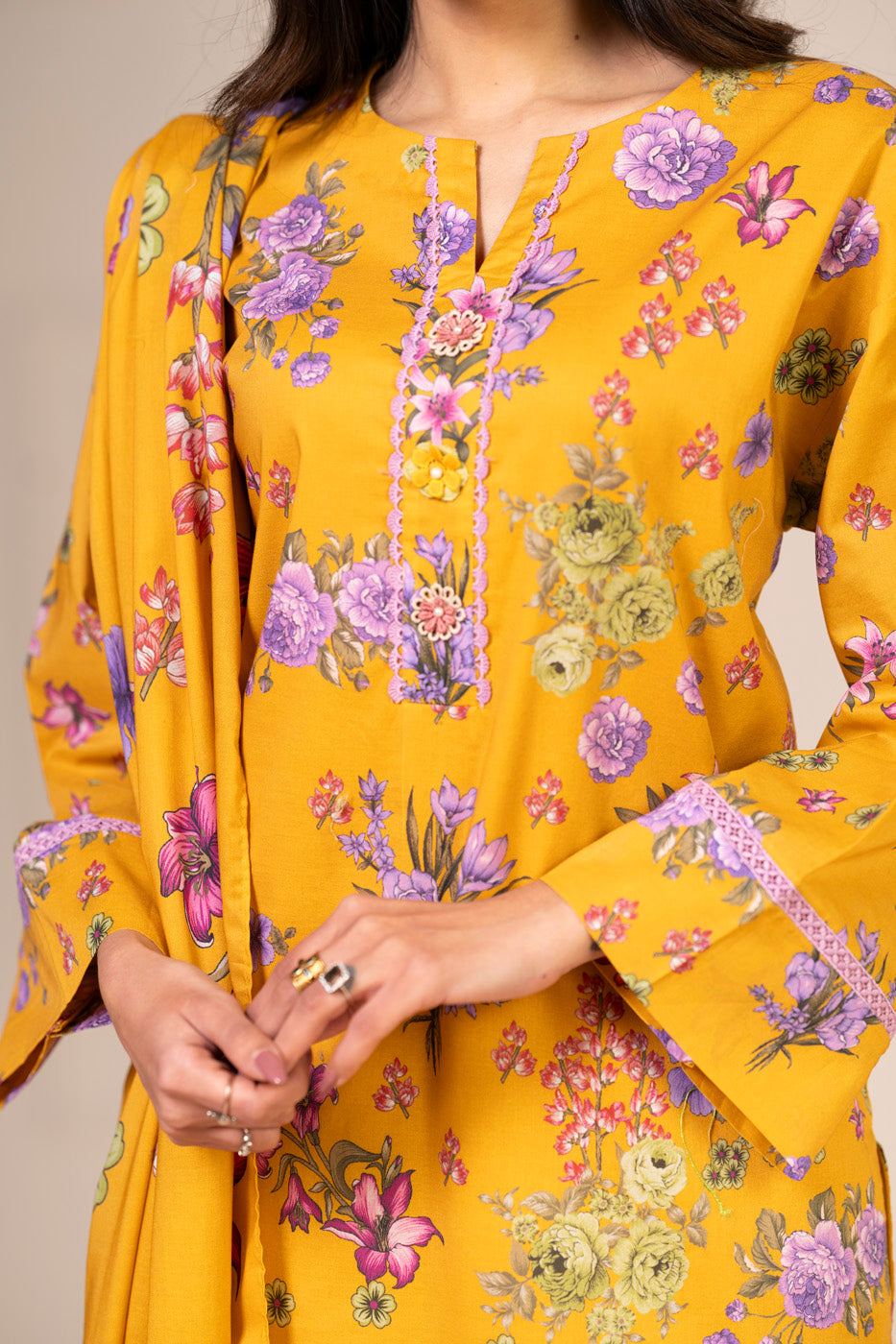 RTS | SHIRT & DUPATTA view 3