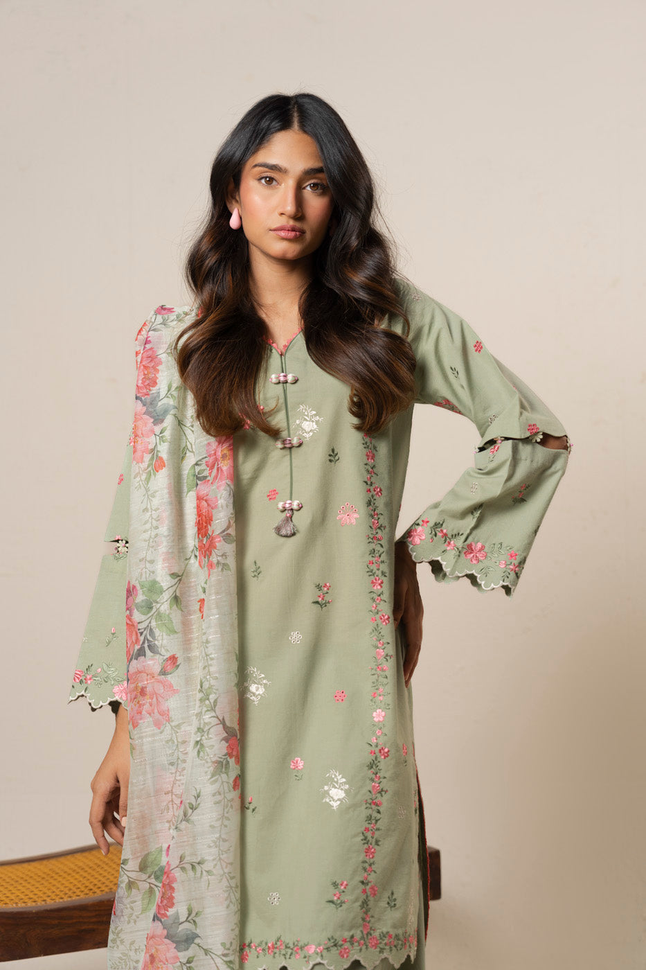 RTS | SHIRT, TROUSER & DUPATTA alternate view