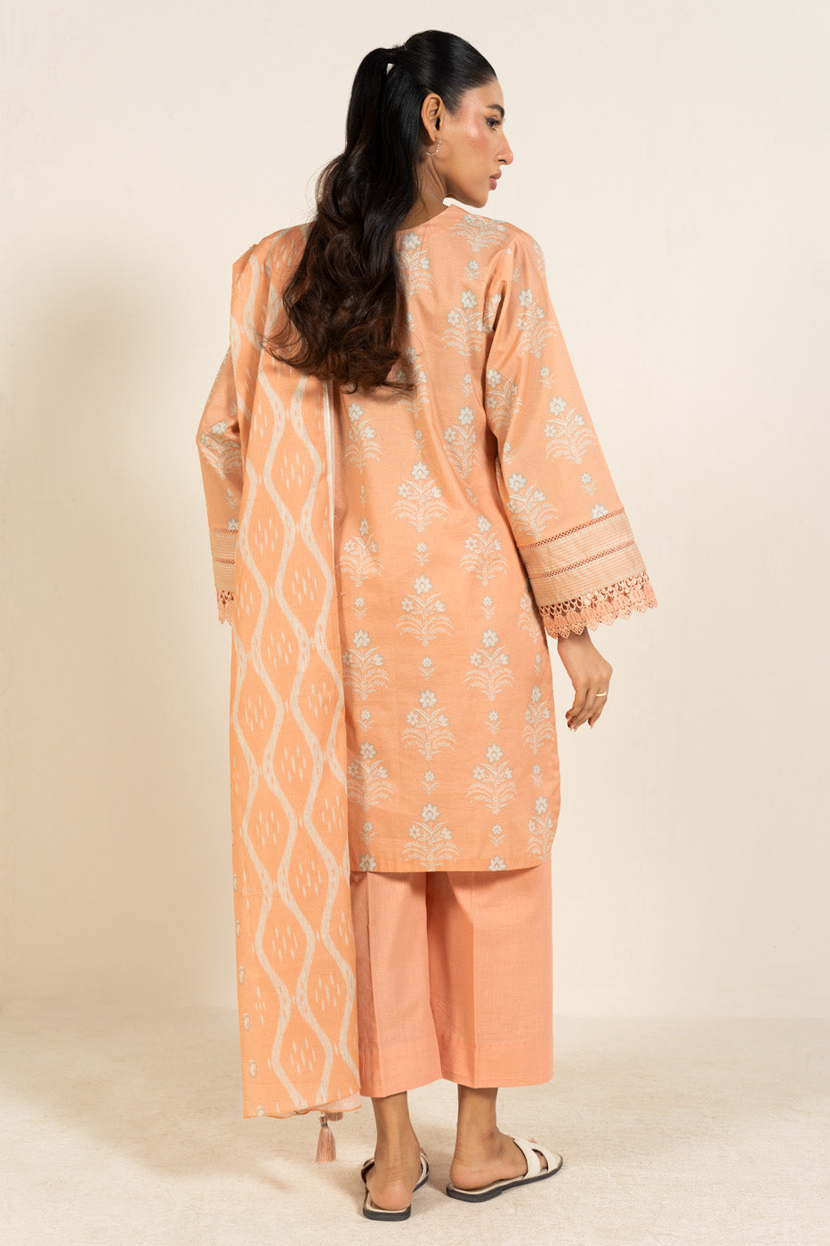 RTS | SHIRT & DUPATTA view 4