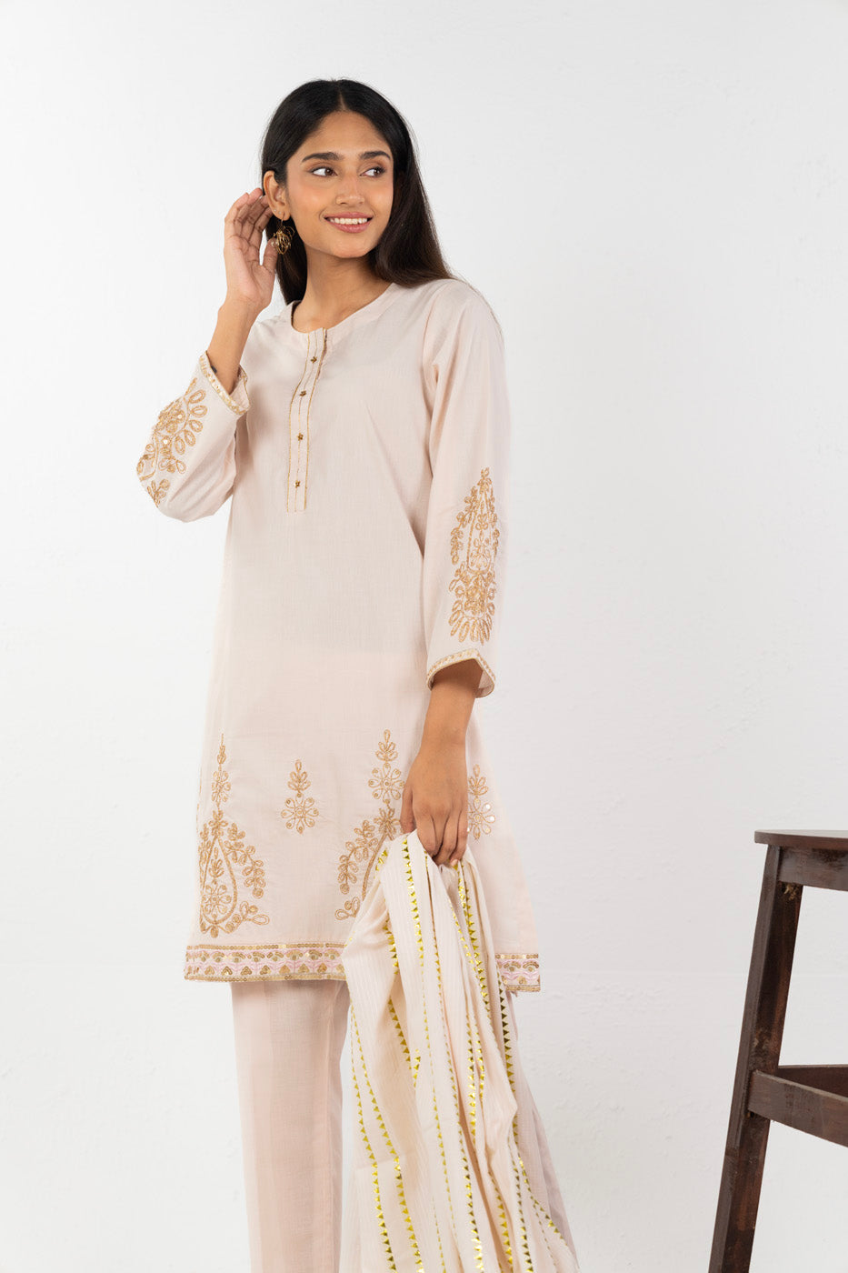RTW | SHIRT & DUPATTA alternate view