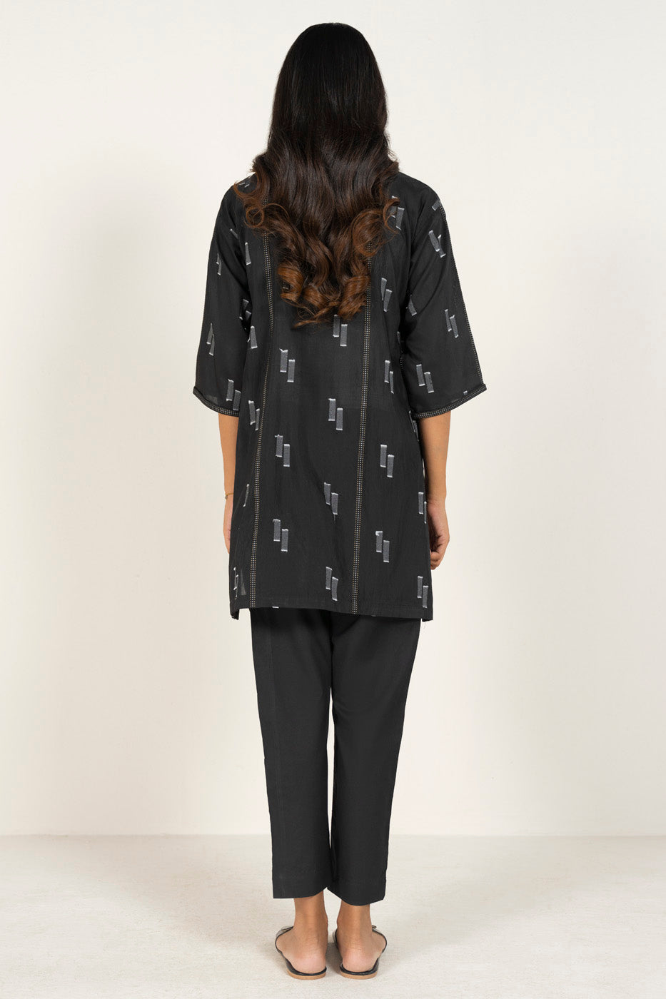 RTW | SHIRT view 4