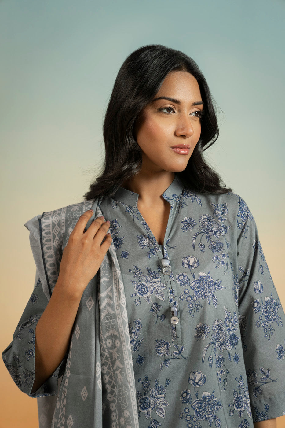RTS  | SHIRT, TROUSER & DUPATTA view 3