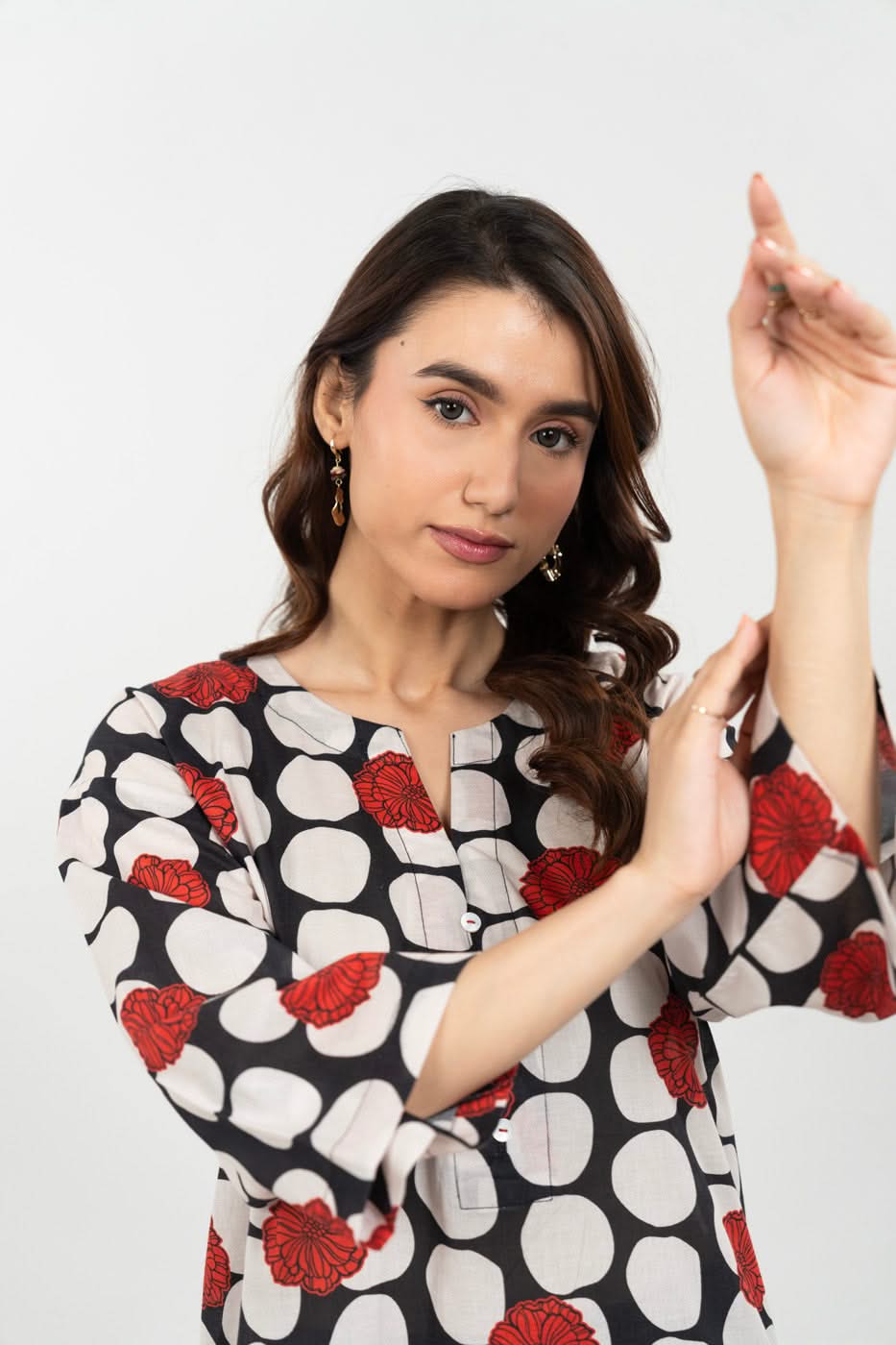 RTW | SHIRT view 3