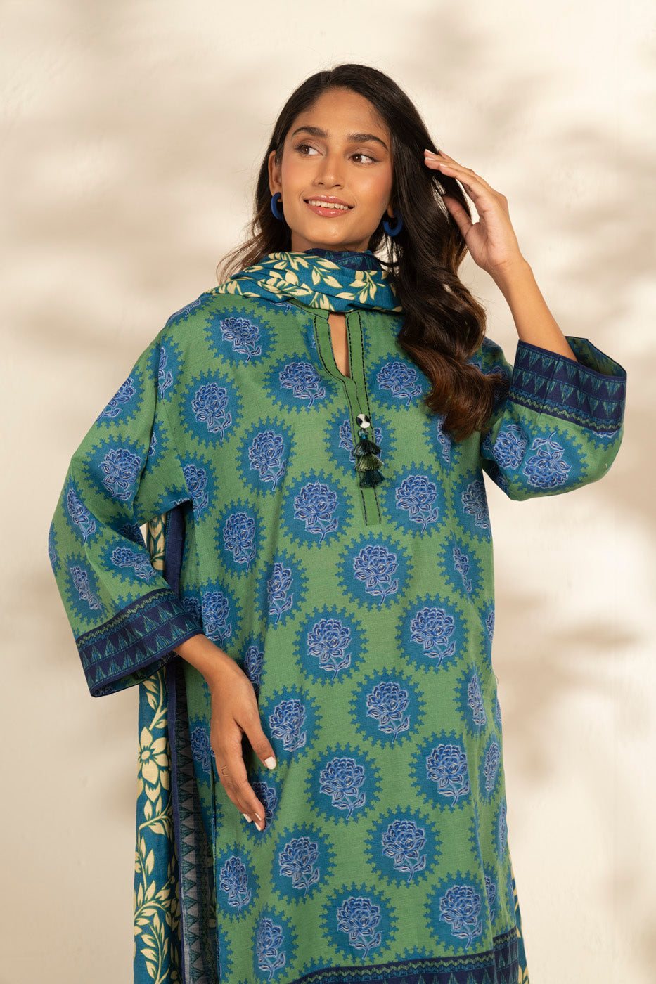 RTS | SHIRT, TROUSER & DUPATTA alternate view