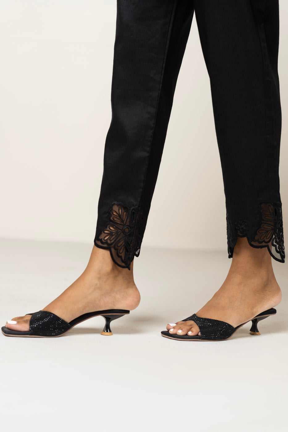 RTW | TROUSER alternate view