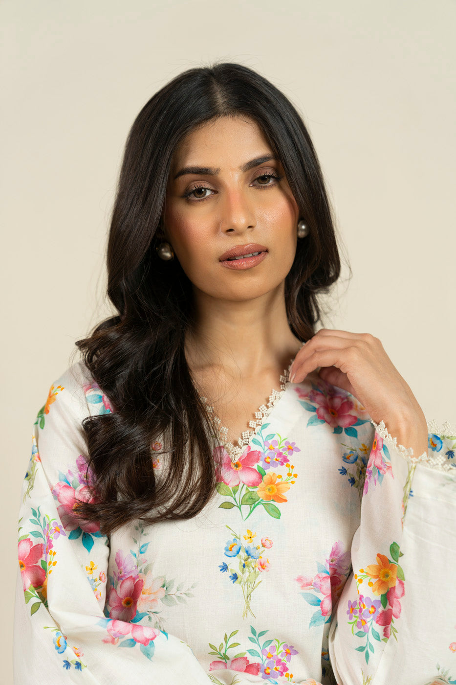 RTW | SHIRT view 3