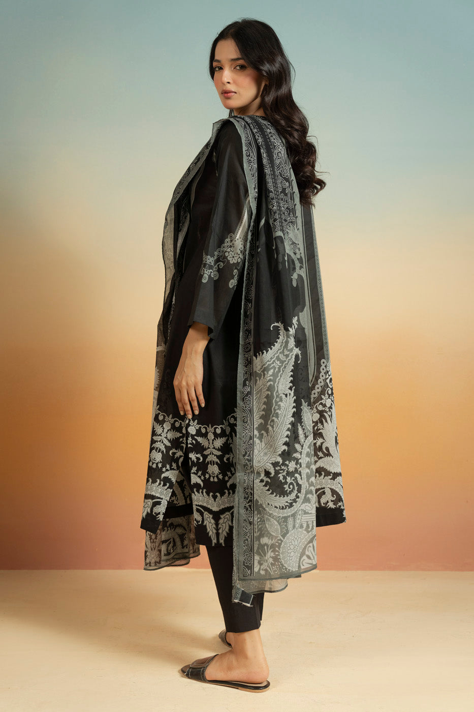 RTS  | SHIRT, TROUSER & DUPATTA view 4