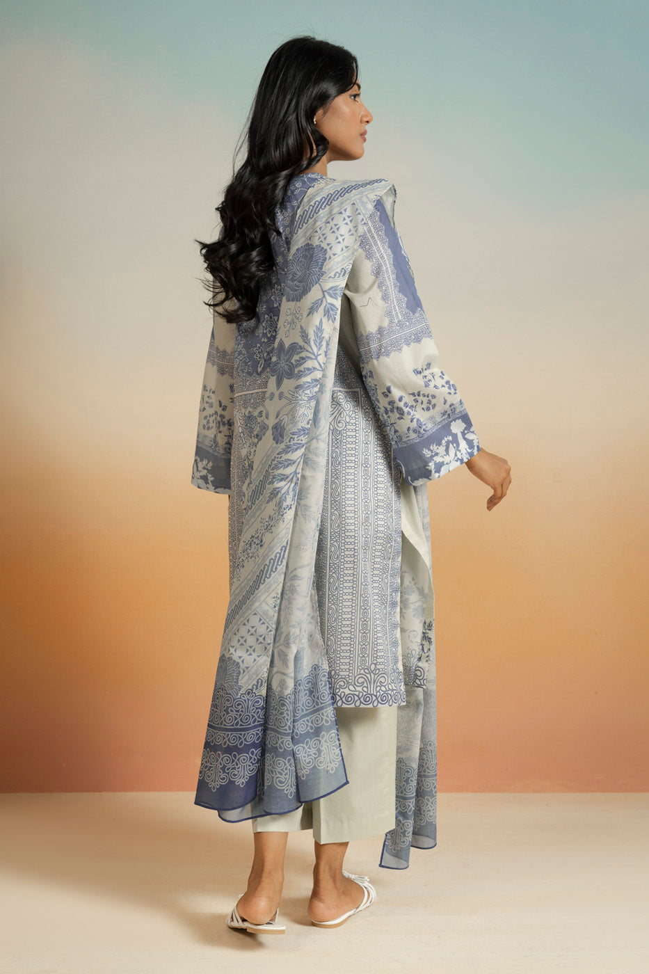 RTS  | SHIRT, TROUSER & DUPATTA view 4