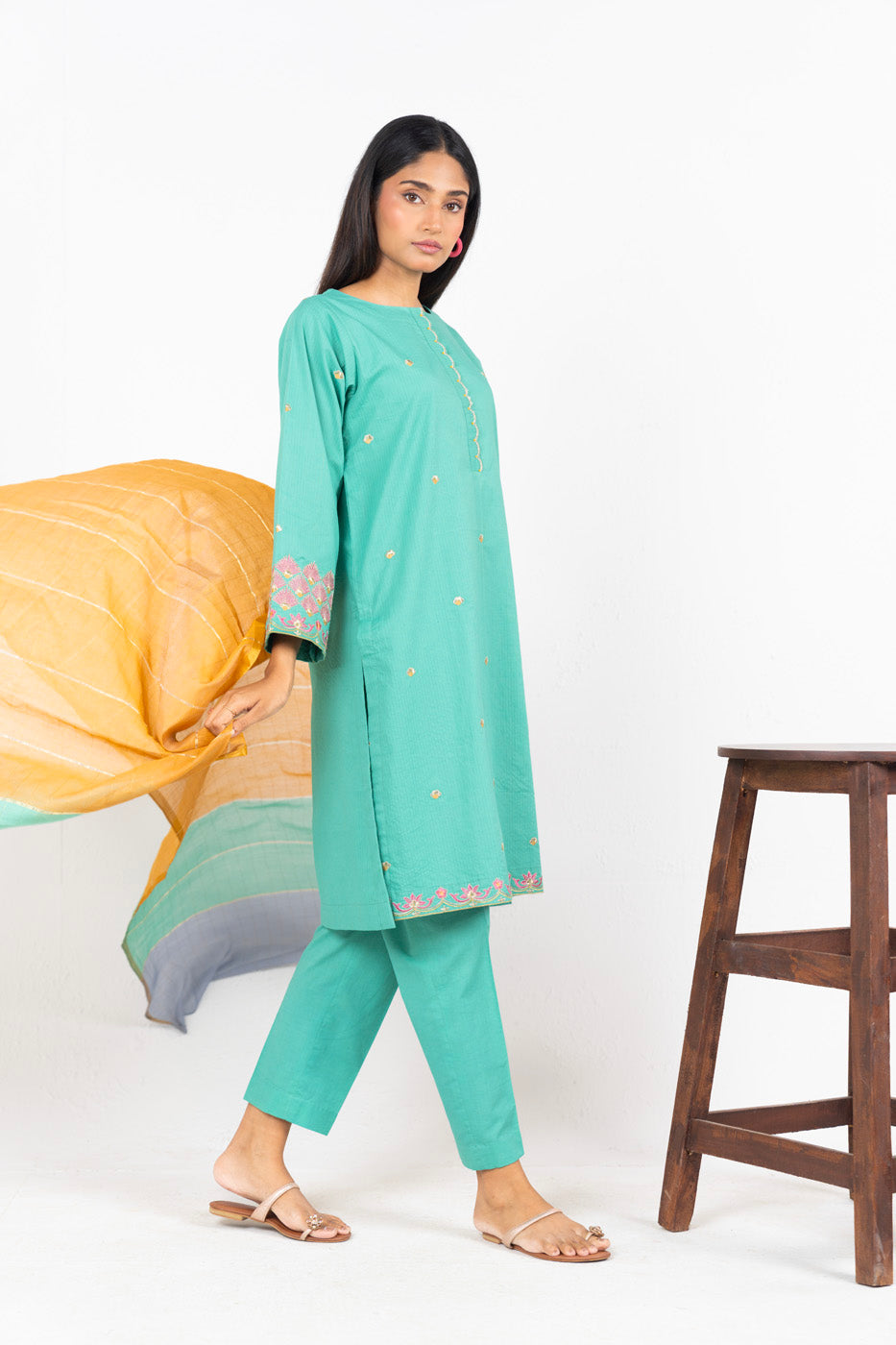 RTW | SHIRT & DUPATTA alternate view