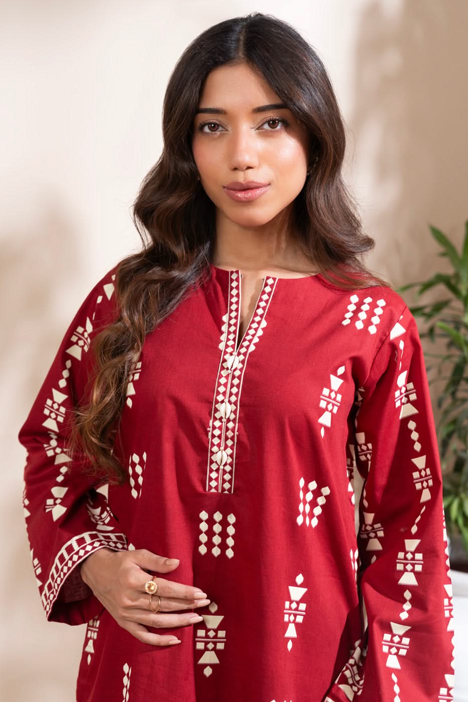 RTW | SHIRT & DUPATTA view 3