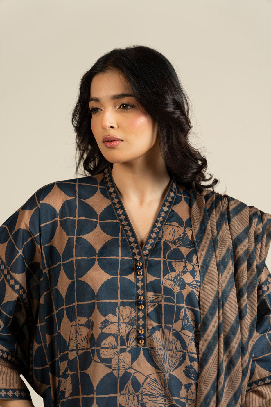 RTS  | SHIRT, TROUSER & DUPATTA view 3