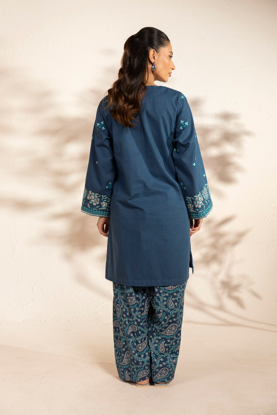 RTW | SHIRT view 4