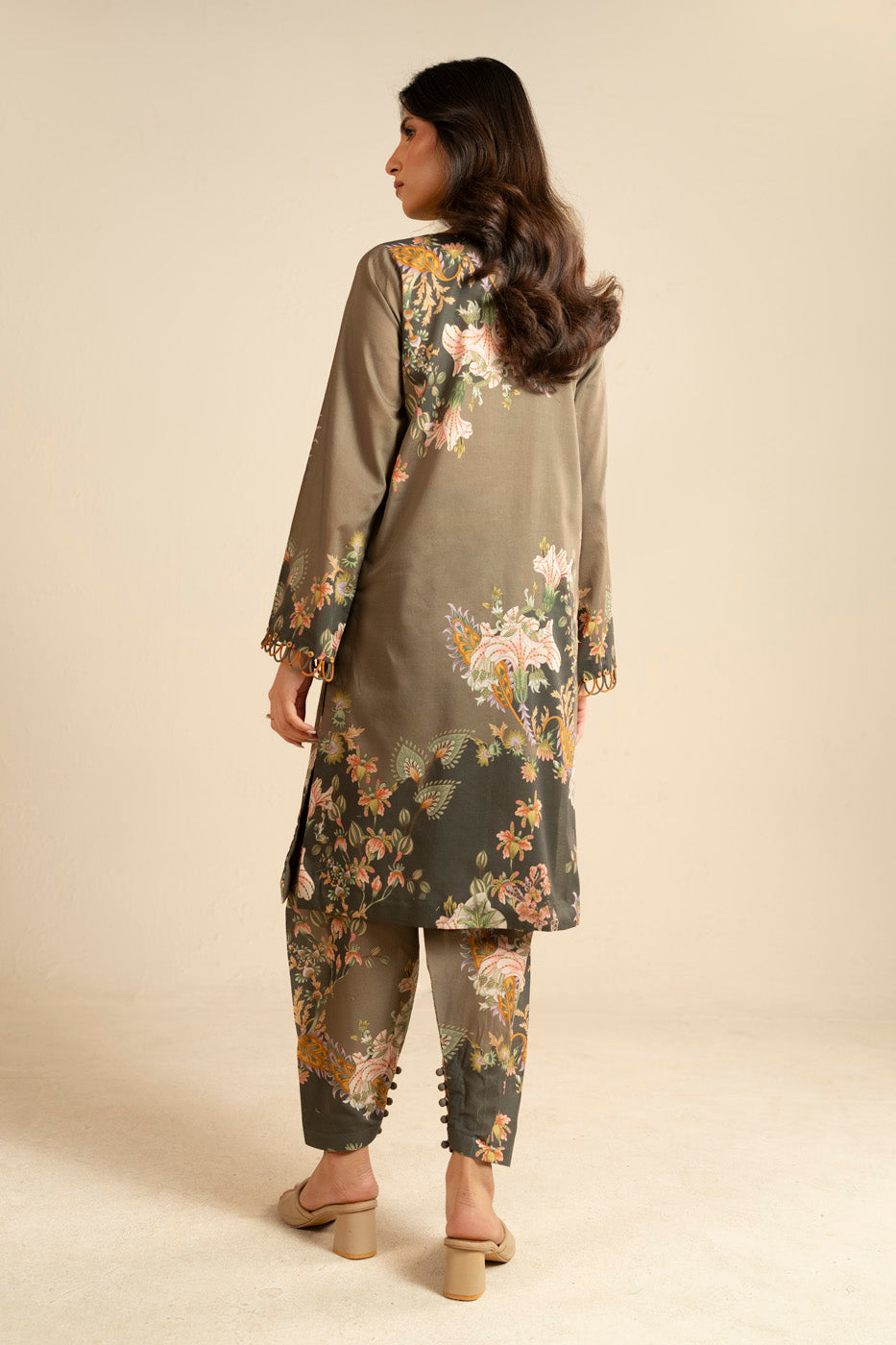 RTS | SHIRT & TROUSER view 4