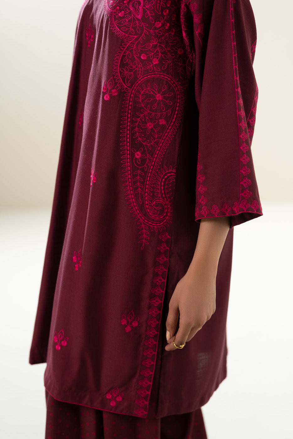 RTW | SHIRT & SHALWAR view 3