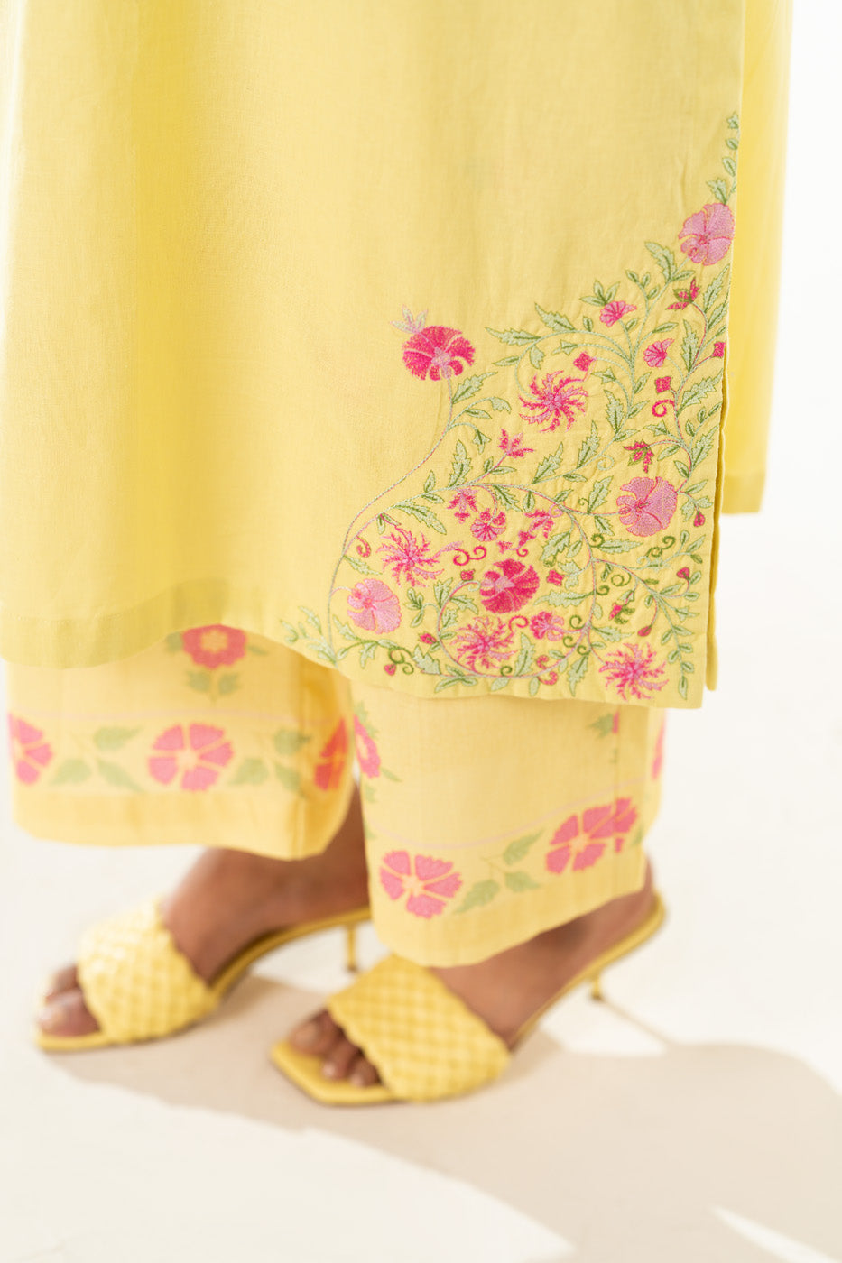 RTW | SHIRT & TROUSER view 3