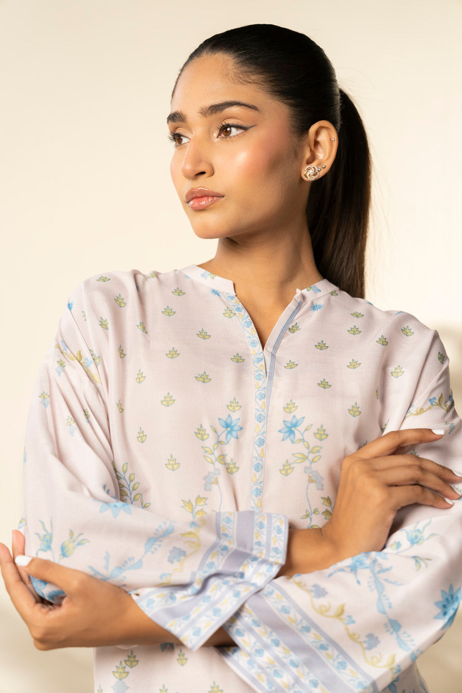 RTW | SHIRT & TROUSER view 3