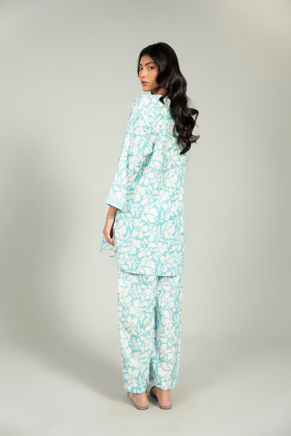 RTW | SHIRT & CULOTTE view 4
