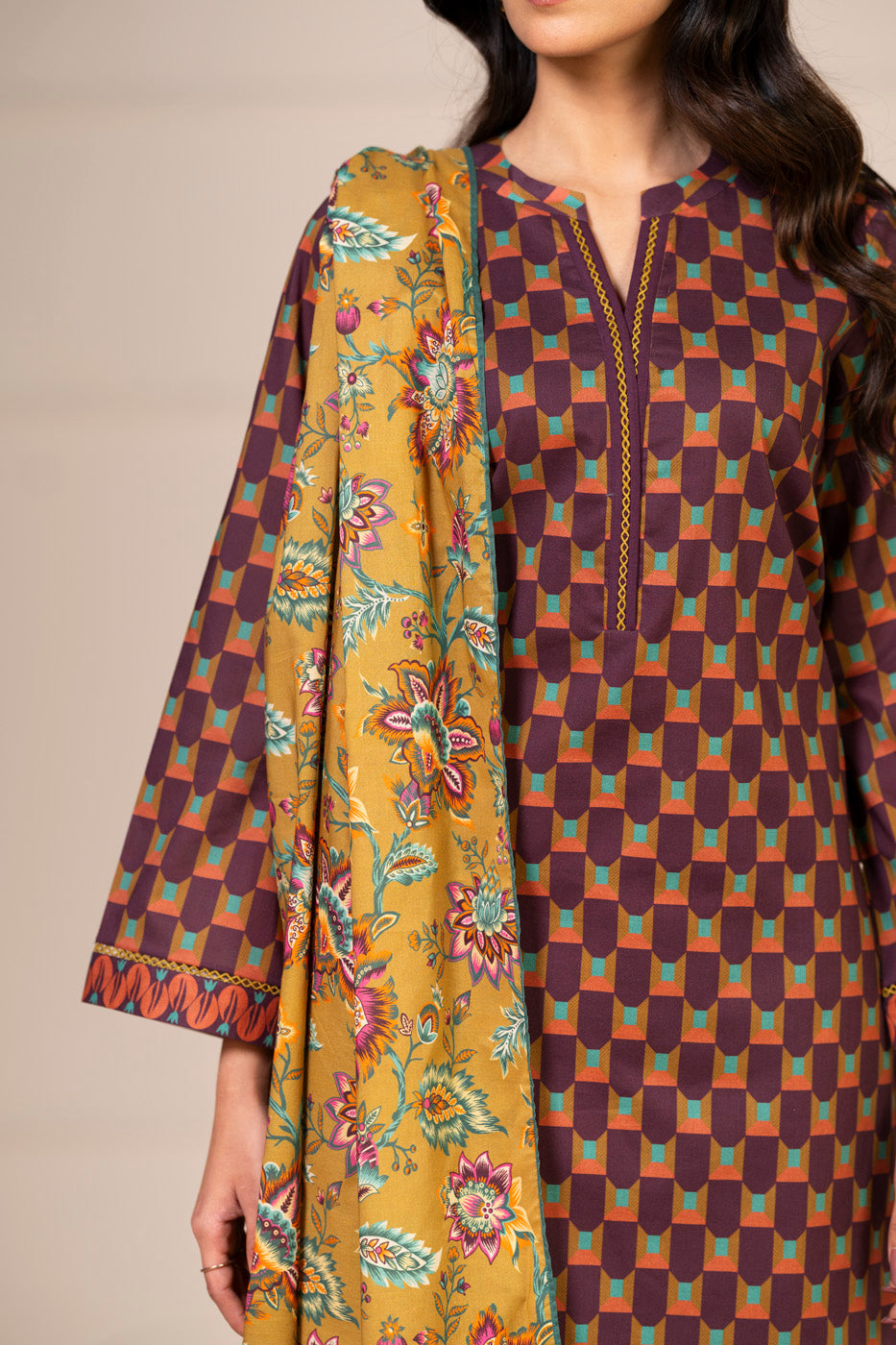 RTS | SHIRT & DUPATTA view 3