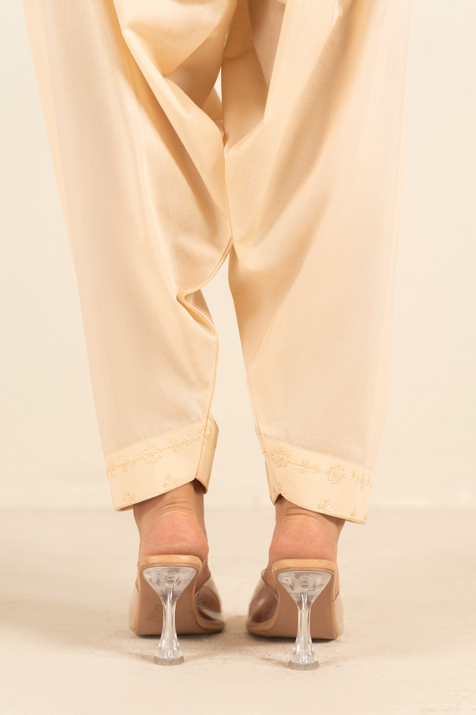 RTW | TROUSER view 4