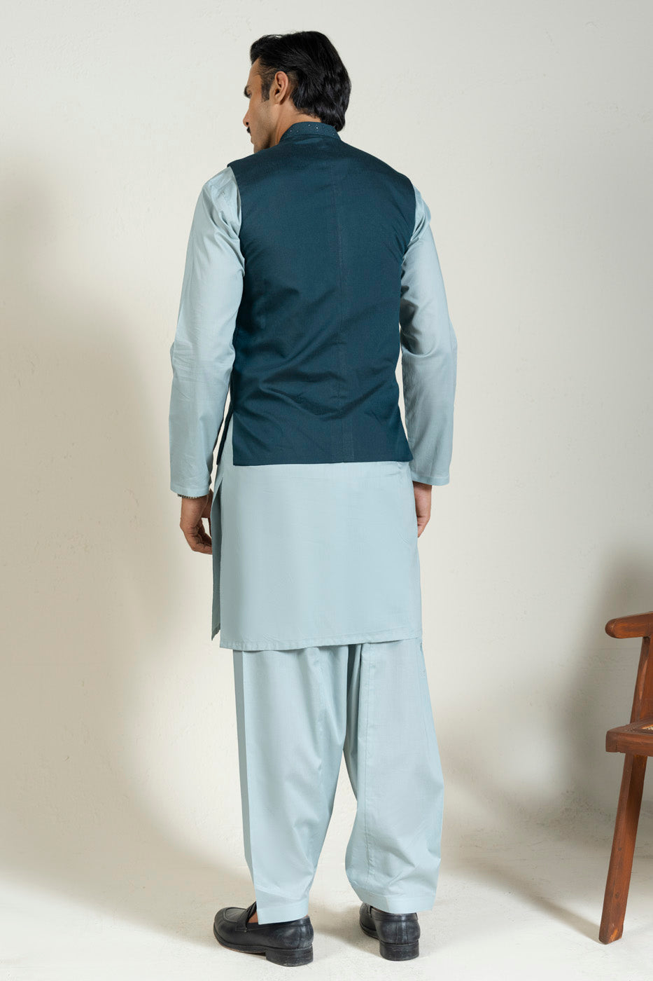 RTW | WAISTCOAT view 4