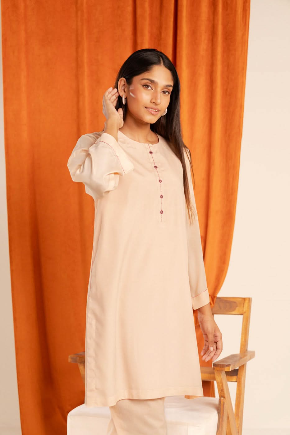 RTW | KURTI alternate view