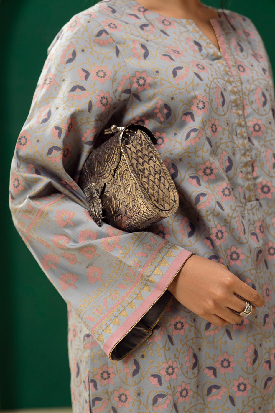 RTW | SHIRT & CULOTTE view 3