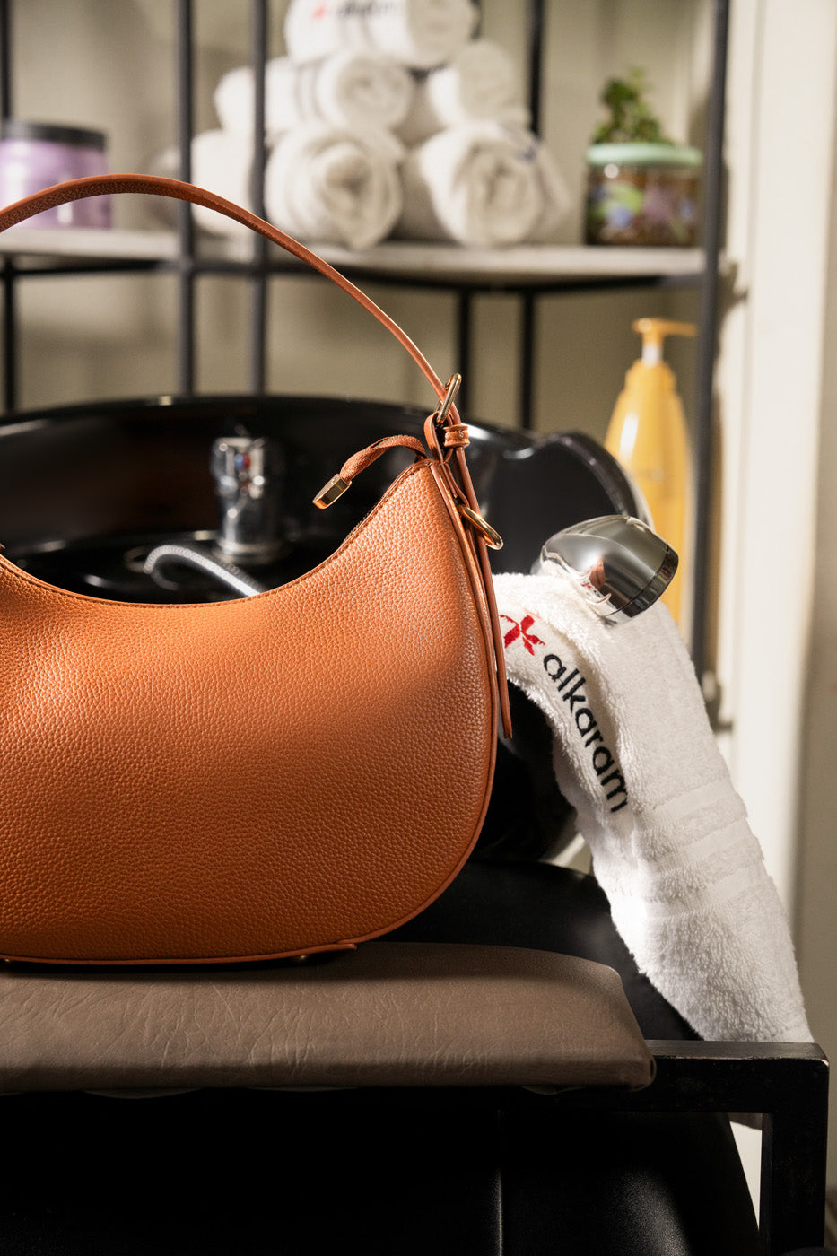 SHOULDER BAG alternate view