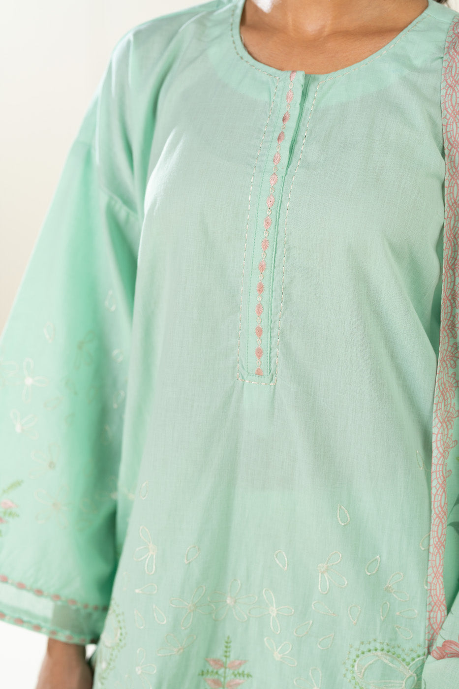 RTW | SHIRT, SHALWAR & DUPATTA view 3