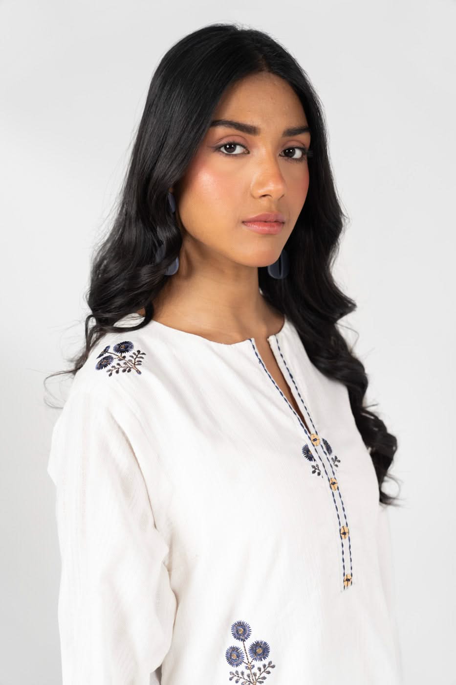 RTW | SHIRT & DUPATTA view 3