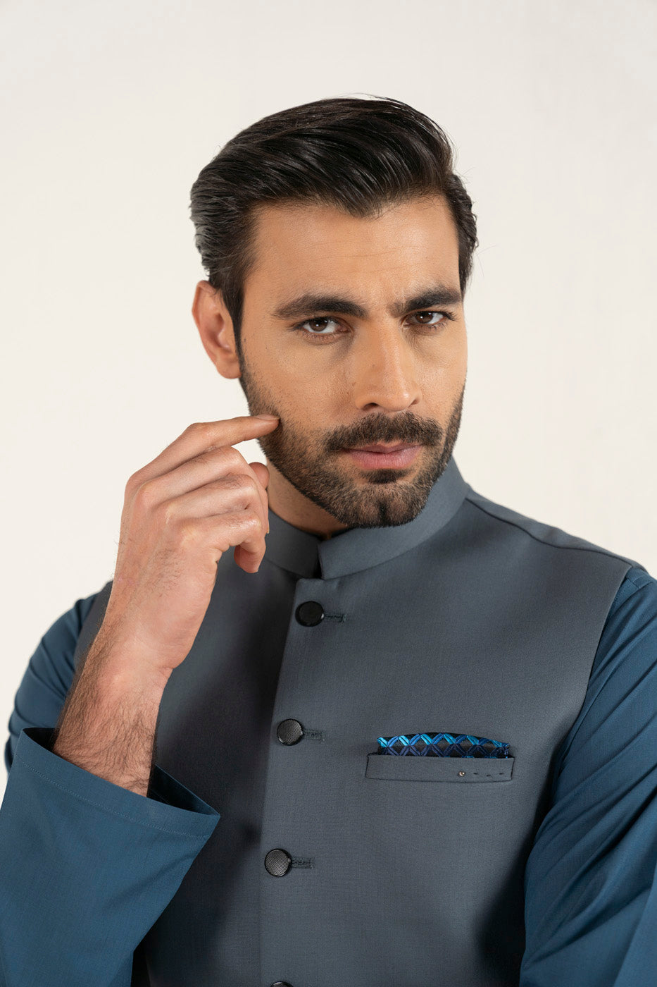 RTW | WAISTCOAT alternate view