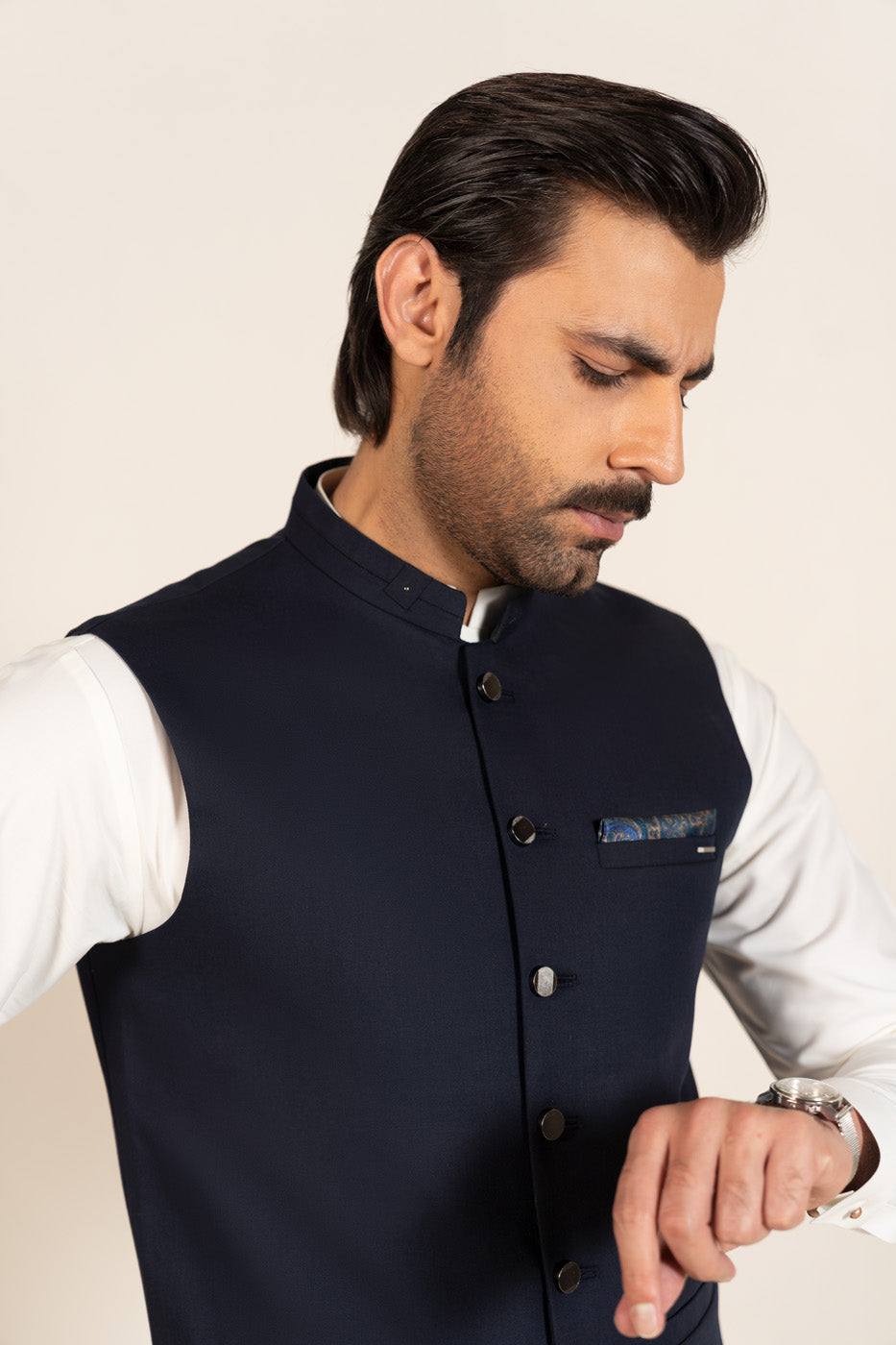 RTW | WAISTCOAT view 3