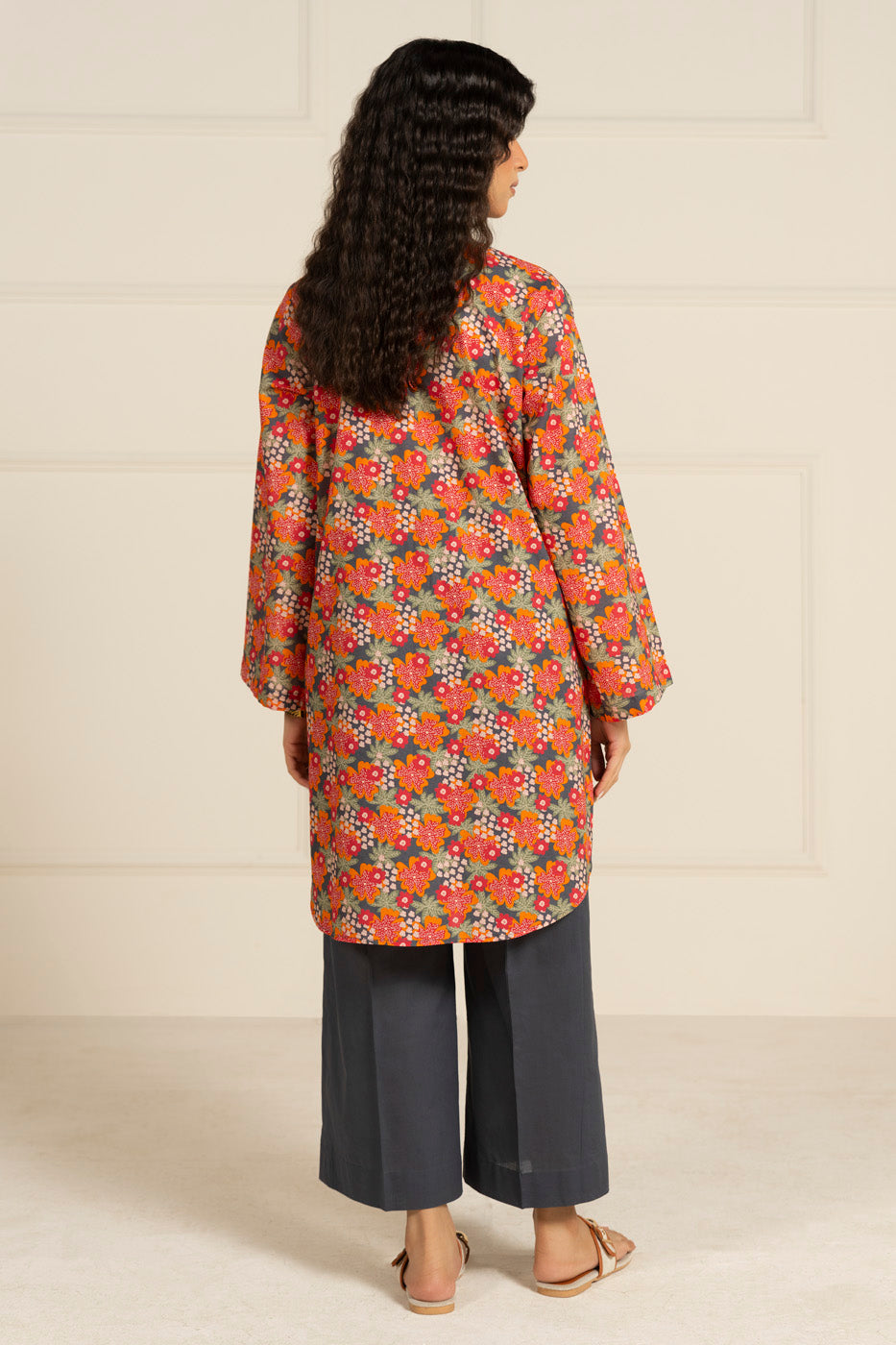 RTW | SHIRT view 4
