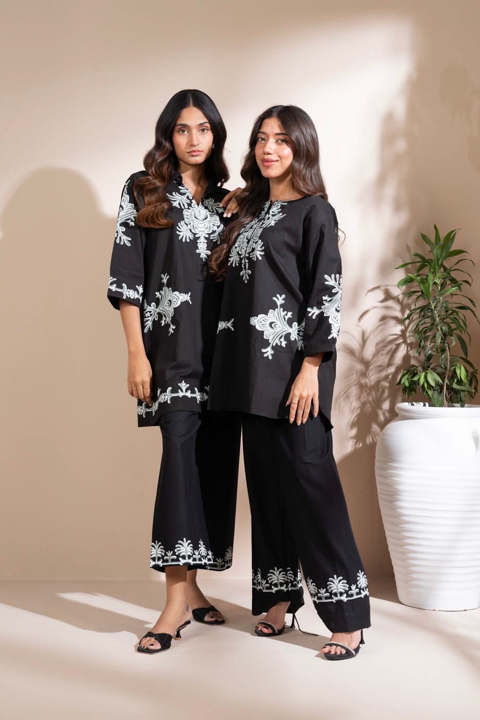 RTW | KURTI alternate view