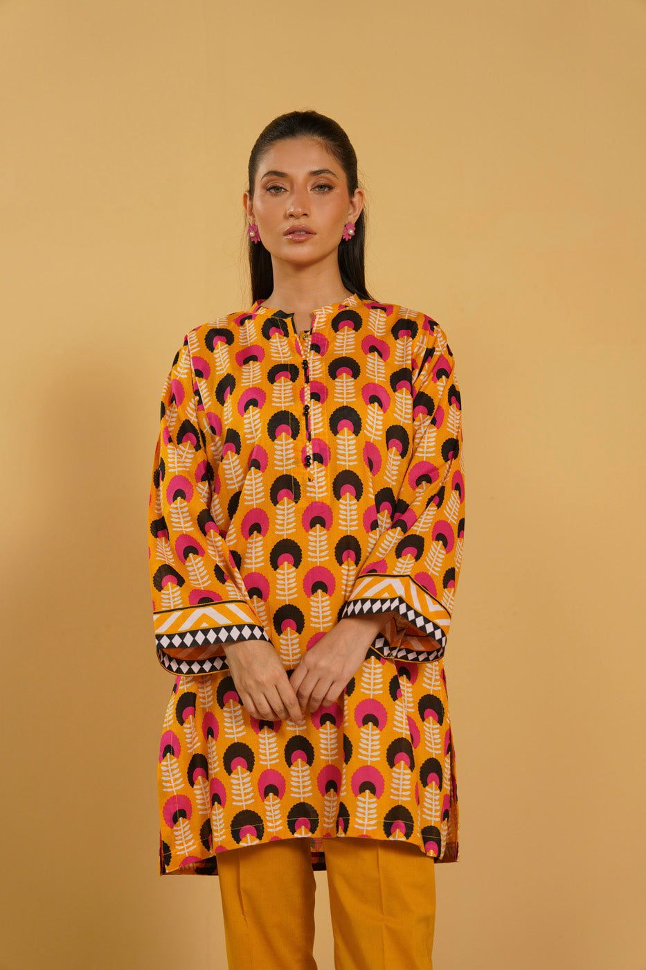RTW | SHIRT alternate view