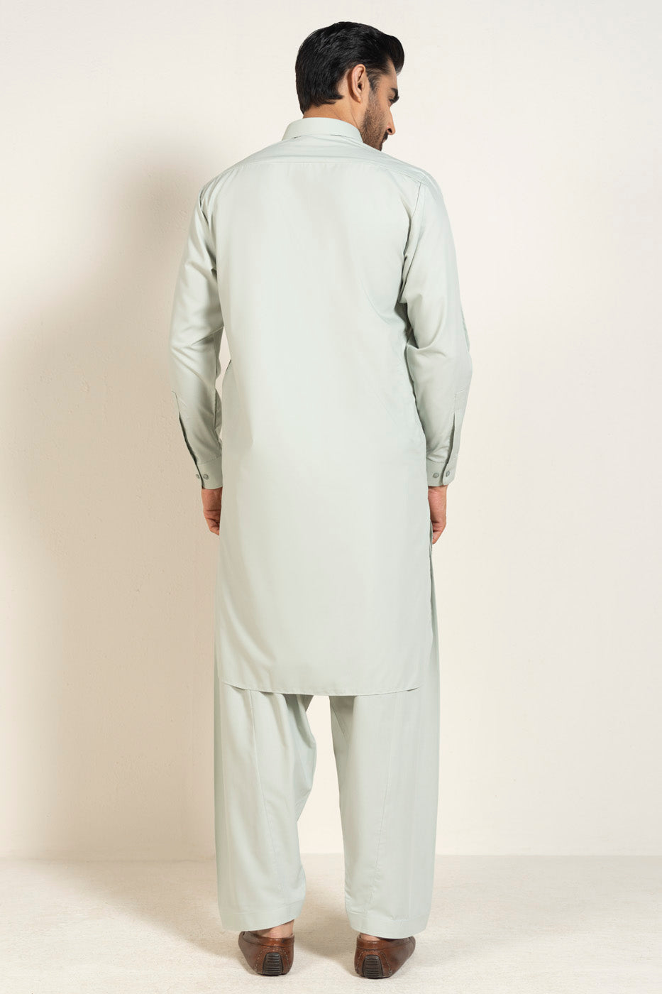 RTW | KAMEEZ & SHALWAR view 4
