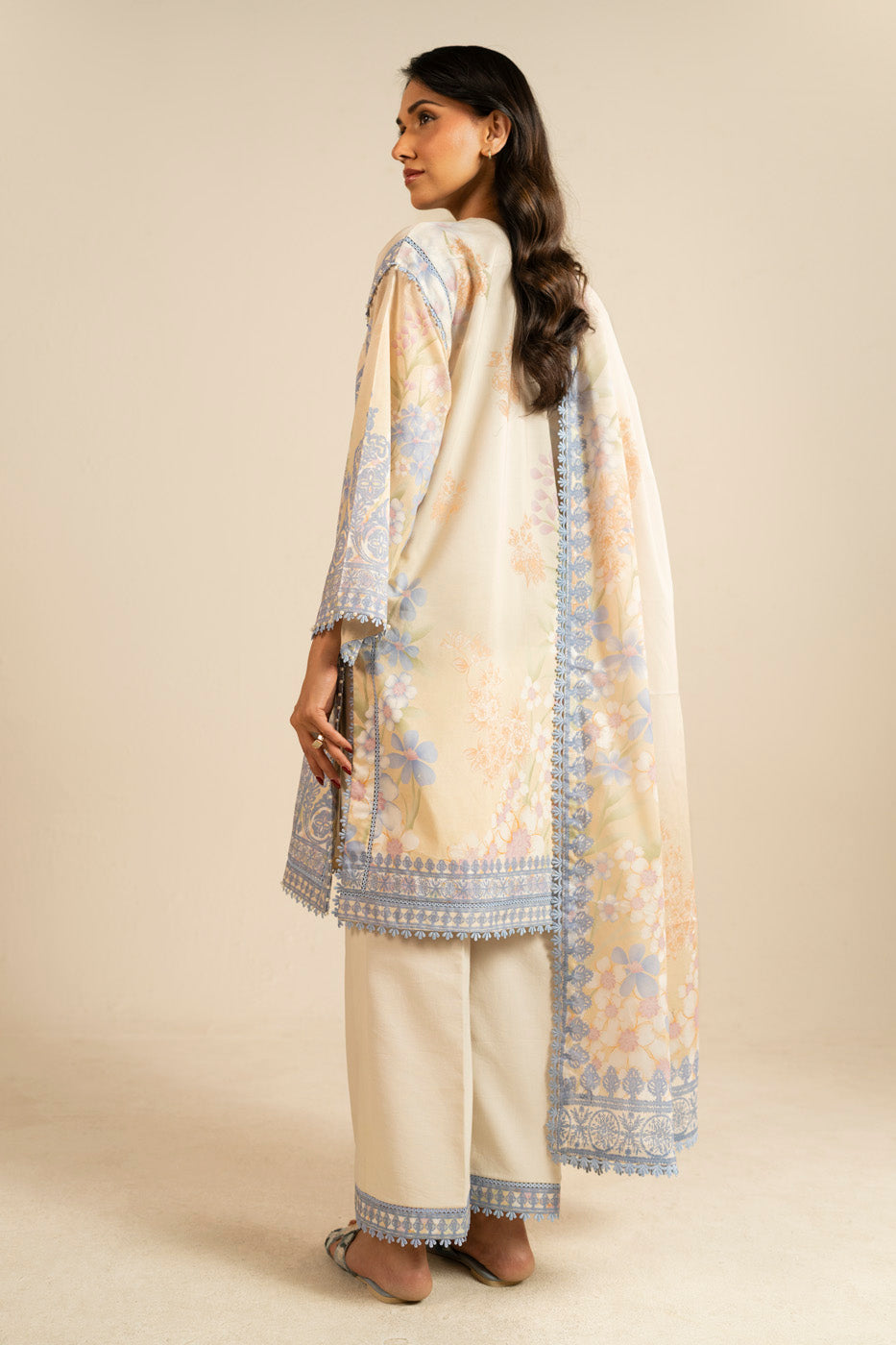 RTS | SHIRT, TROUSER & DUPATTA view 4