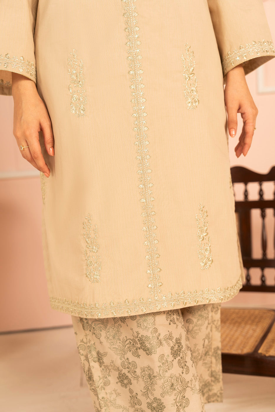 RTW | SHIRT & TROUSER view 3