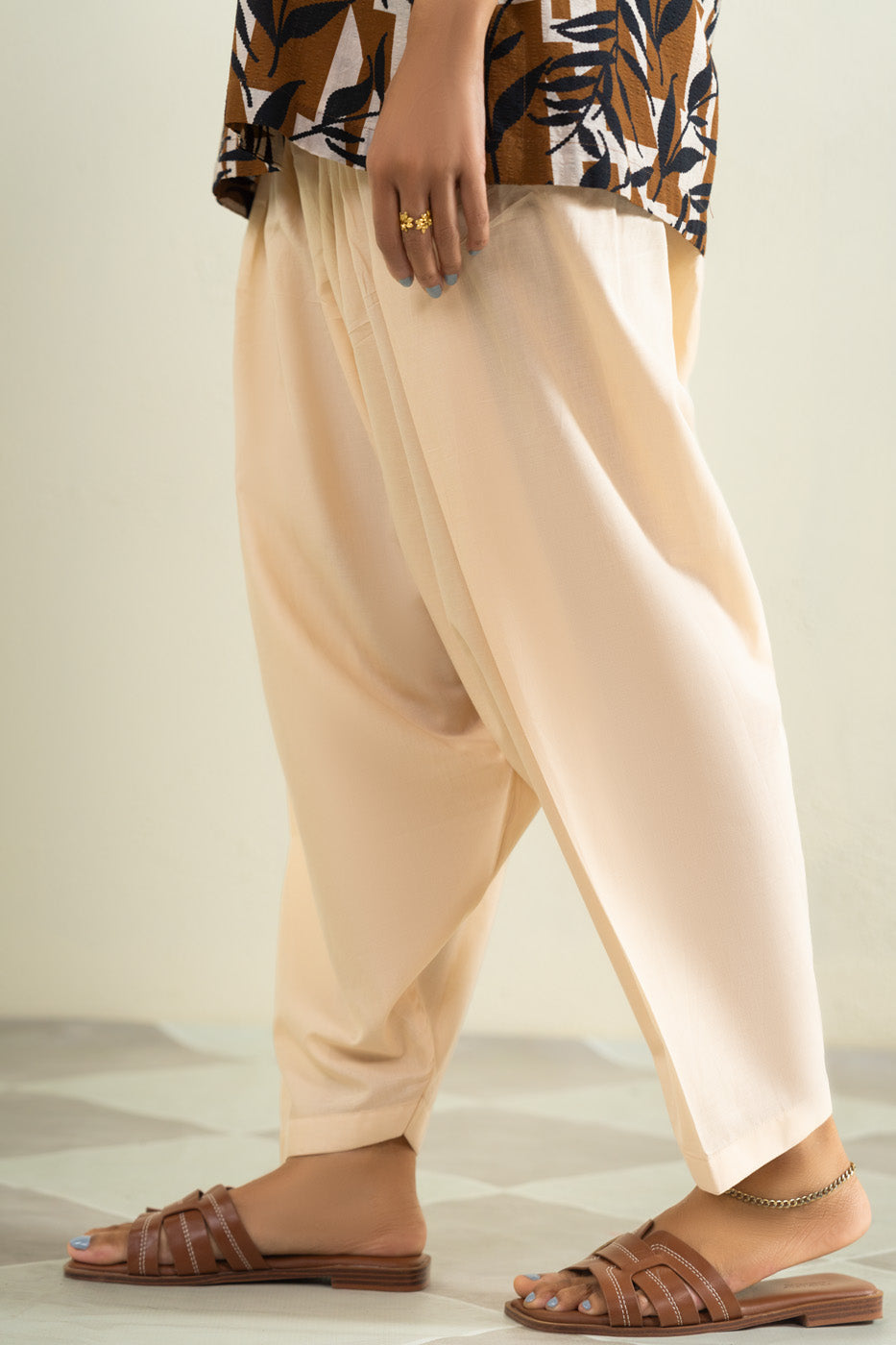 RTW | SHALWAR alternate view