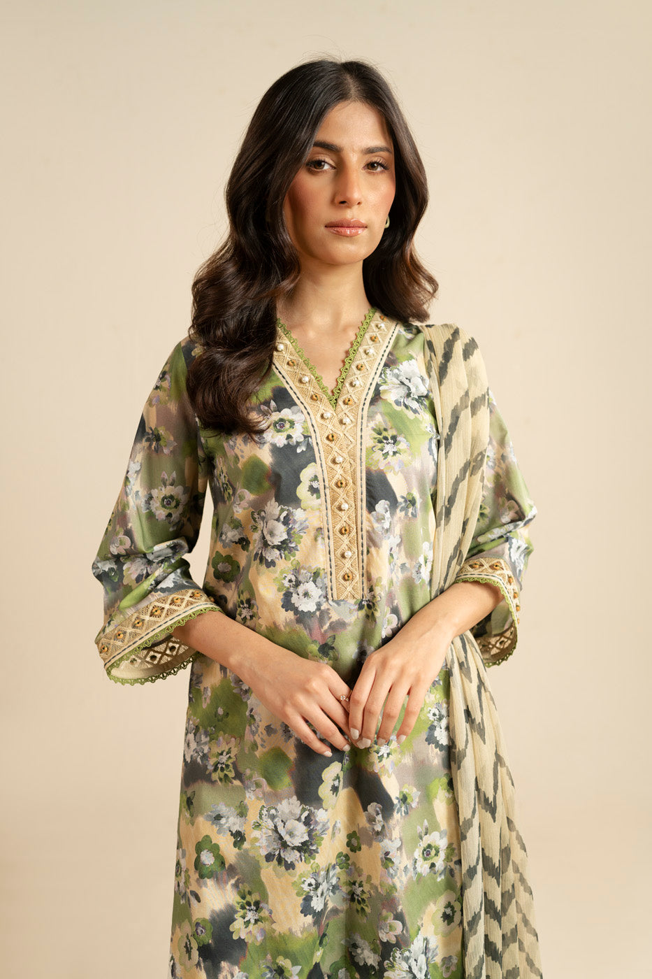 RTS | SHIRT, TROUSER & DUPATTA alternate view