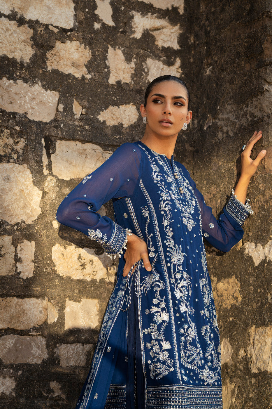 RTS | SHIRT, TROUSER & DUPATTA alternate view