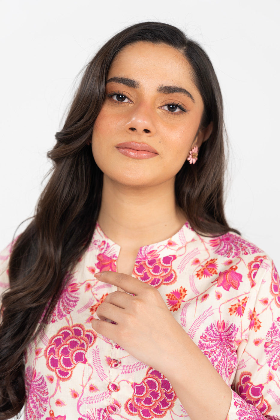 RTW | SHIRT view 3