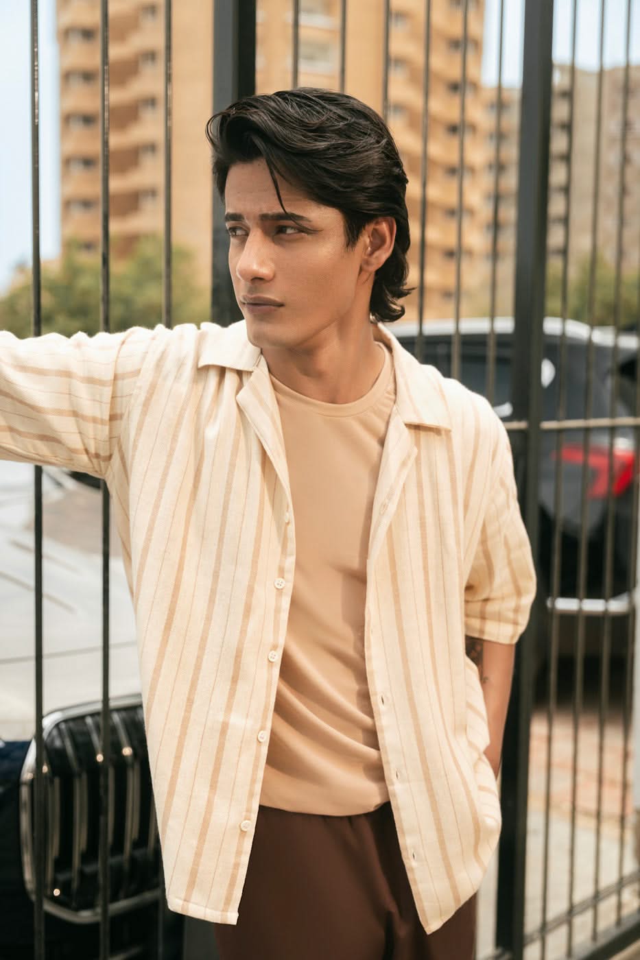 RTW | SHIRT view 3