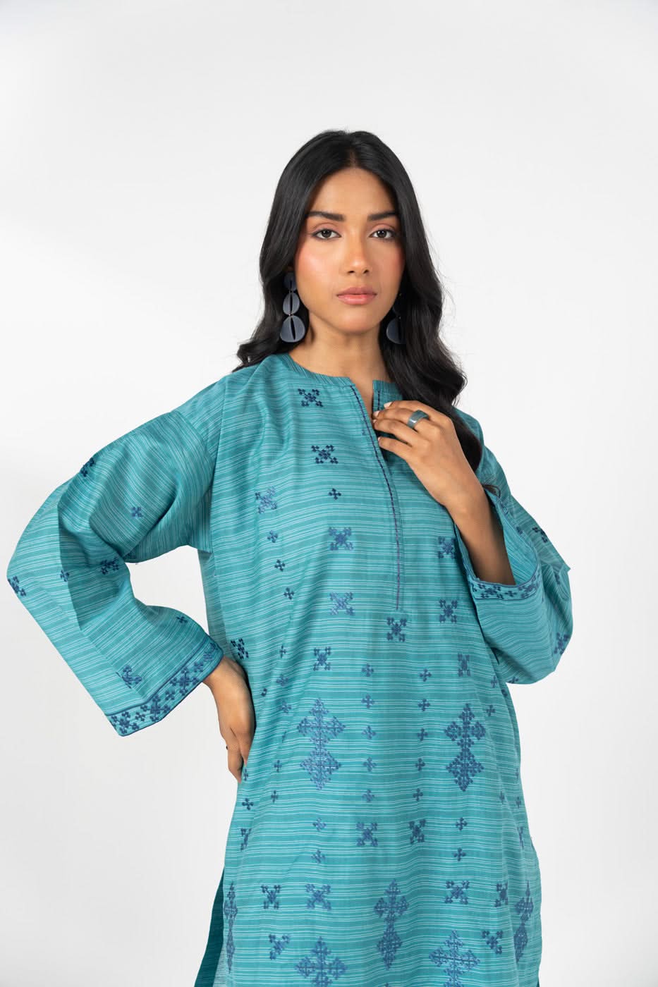 RTW | SHIRT & DUPATTA view 3