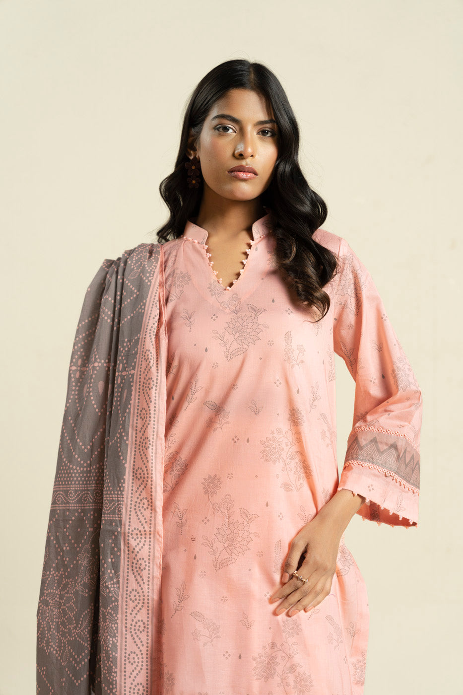 RTS | SHIRT & DUPATTA alternate view