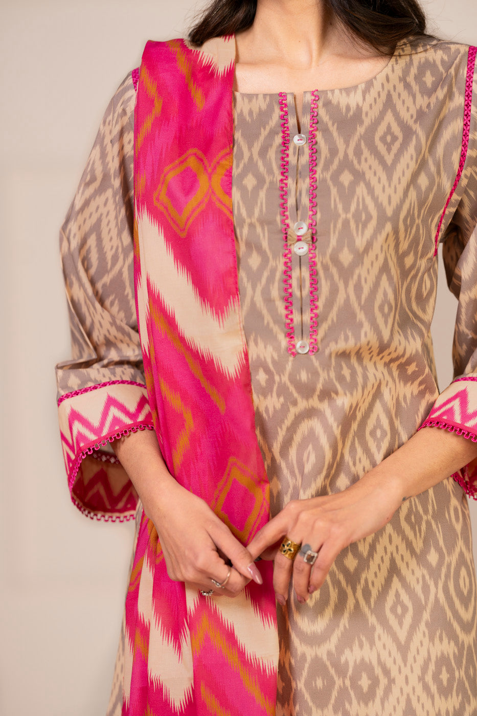 RTS | SHIRT & DUPATTA view 3