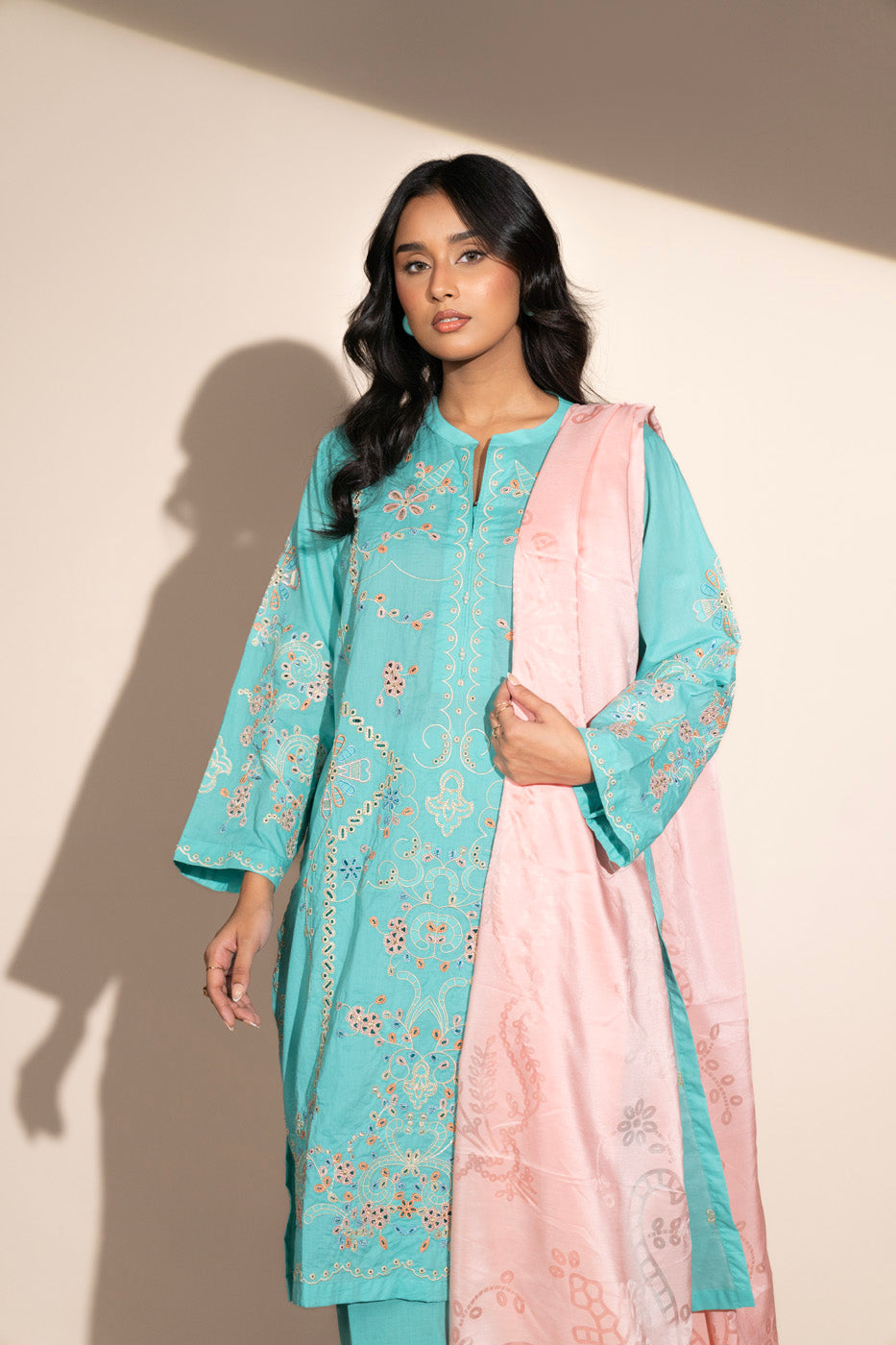 RTW | SHIRT & DUPATTA alternate view