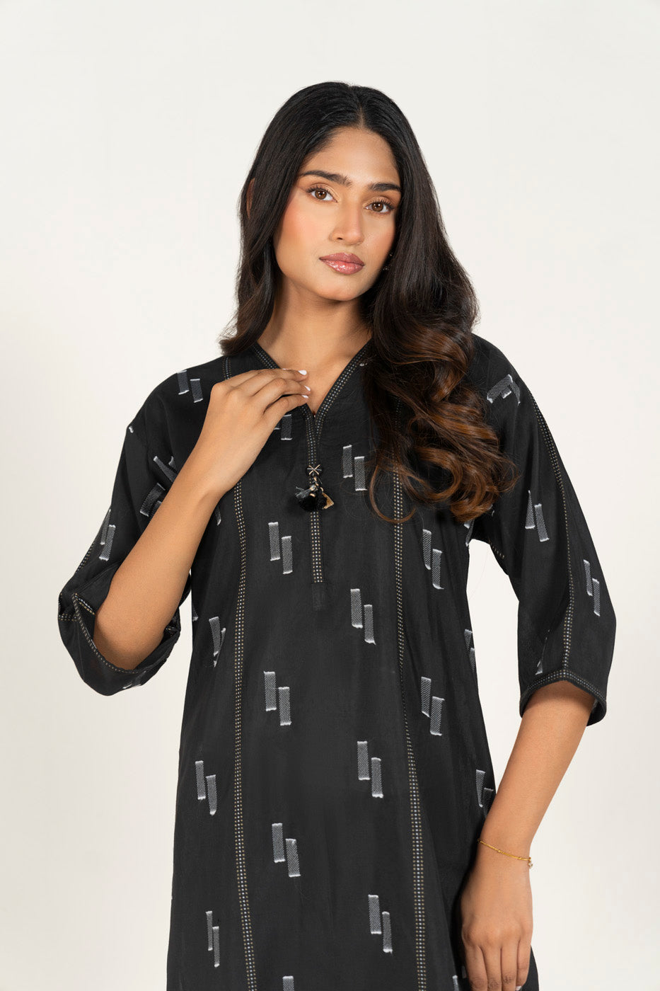 RTW | SHIRT alternate view