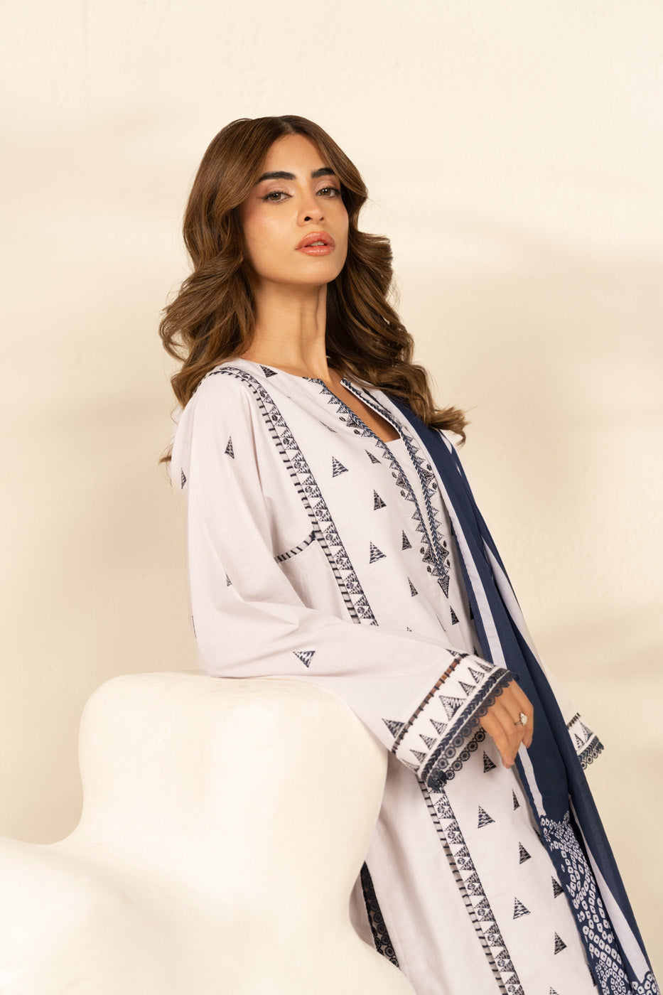 RTS | SHIRT, TROUSER & DUPATTA alternate view