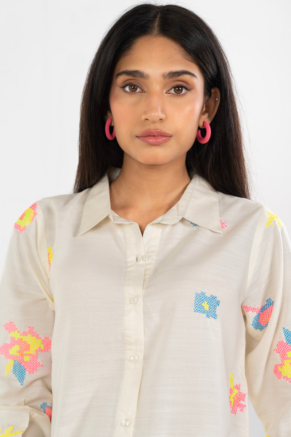 RTW | SHIRT view 3